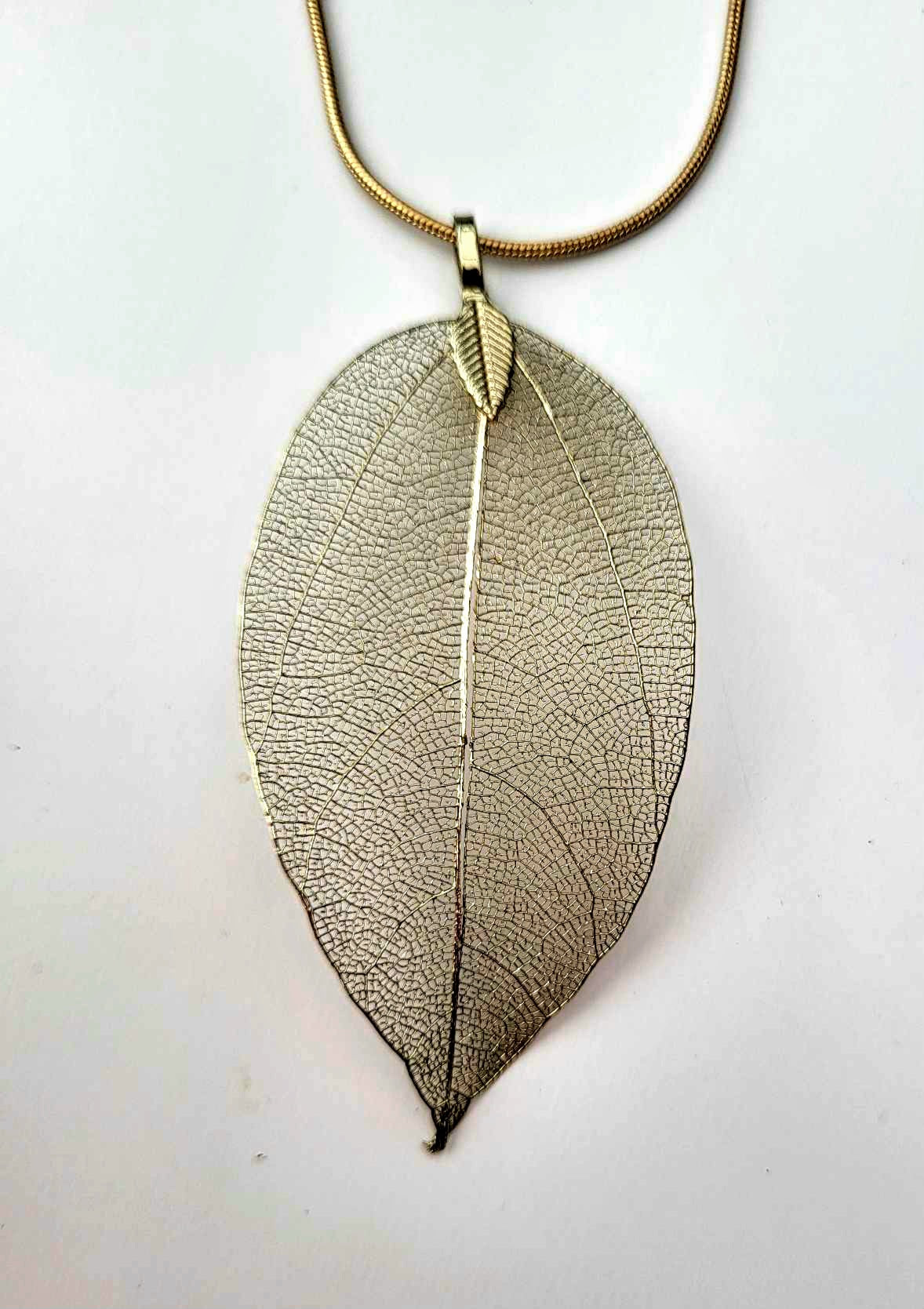 Gold leaf necklace